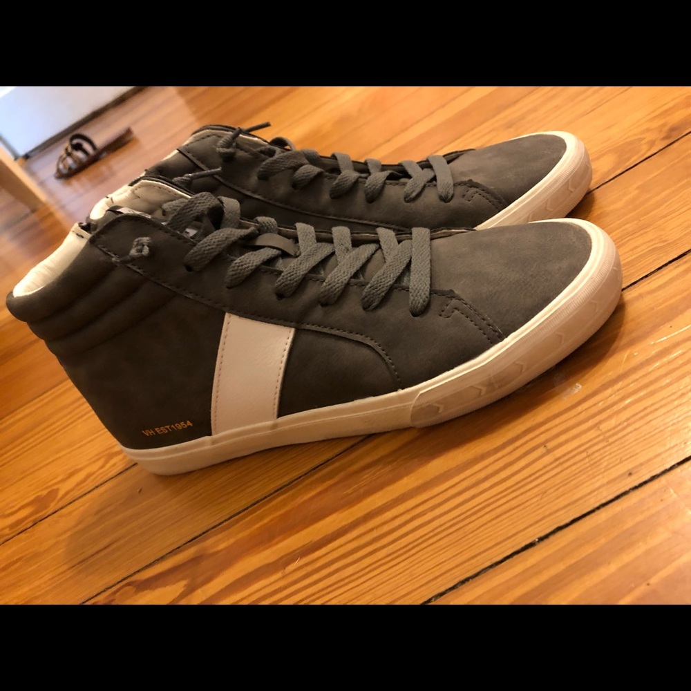 New In Box Vintage Havana Sneakers